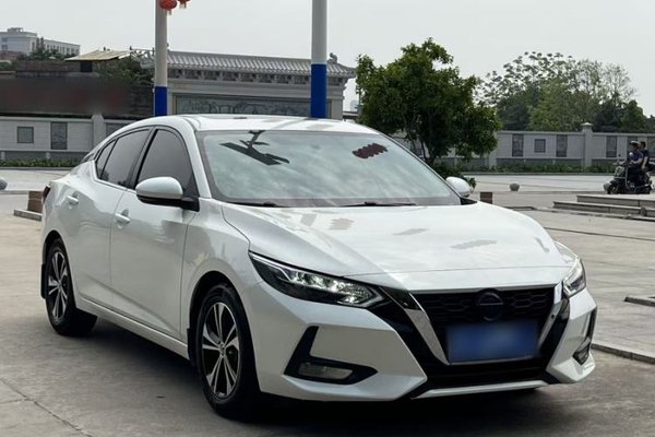 Nissan Sylphy 2020, 99000 км, за 10243 USD