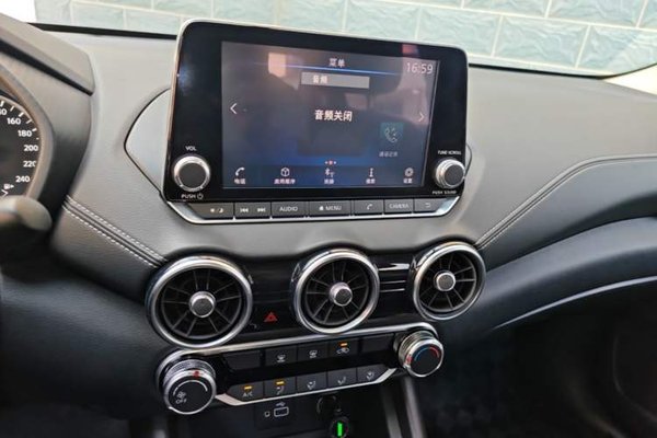 Nissan Sylphy 2021, 66400 км, за 9617 USD - фото 15