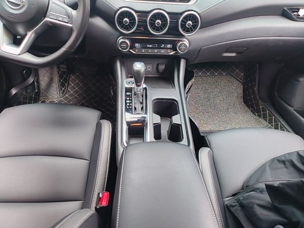 Nissan Sylphy 2021, 30299 км, за 10636 USD - фото 17