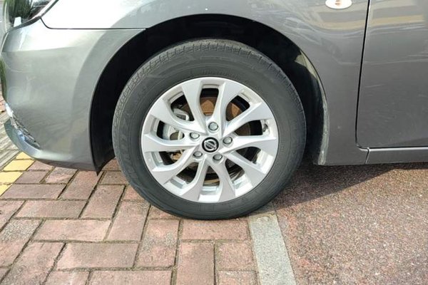 Nissan Sylphy 2021, 44200 км, за 10246 USD - фото 8