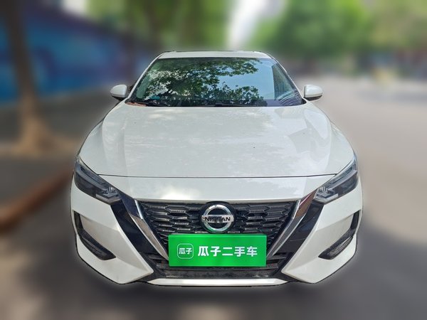 Nissan Sylphy 2021, 27000 км, за 10789 USD
