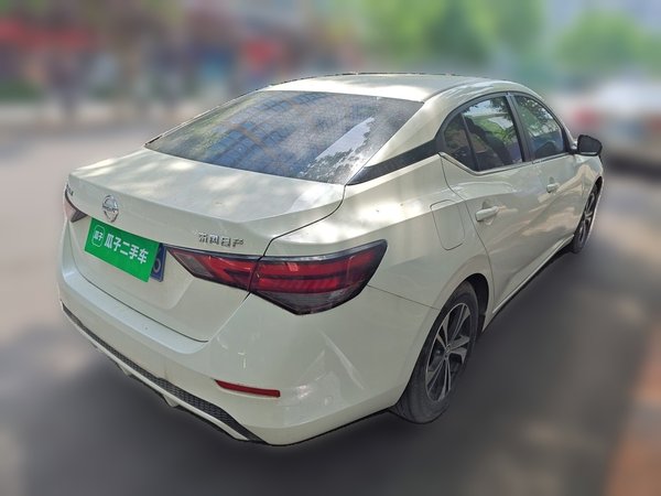 Nissan Sylphy 2021, 27000 км, за 10789 USD