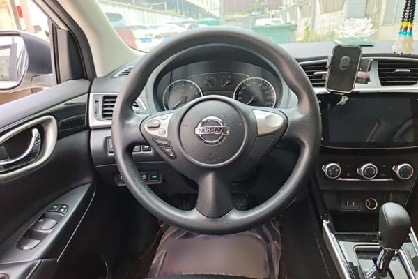 Nissan Sylphy 2021, 49400 км, за 8957 USD - фото 10
