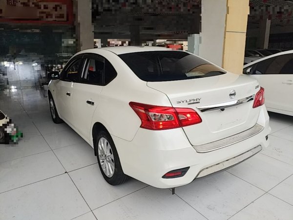 Nissan Sylphy 2021, 73300 км, за 8239 USD