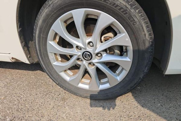 Nissan Sylphy 2021, 81300 км, за 8166 USD