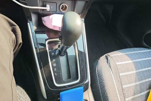 Nissan Sylphy 2021, 81300 км, за 8166 USD - фото 11