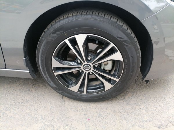 Nissan Sylphy 2022, 36900 км, за 10276 USD - фото 8