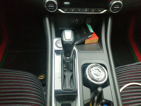 Nissan Sylphy 2022, 36900 км, за 10276 USD - фото 15