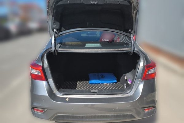Nissan Sylphy 2022, 40200 км, за 8390 USD - фото 16