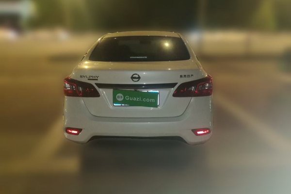 Nissan Sylphy 2022, 28700 км, за 7753 USD