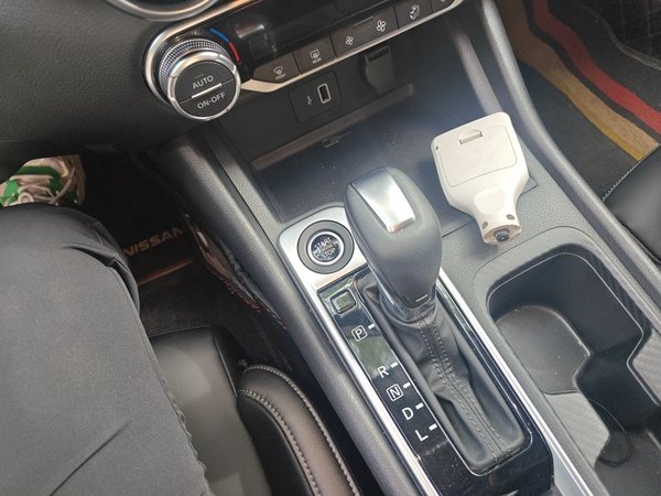 Nissan Sylphy 2022, 33100 км, за 9350 USD - фото 15