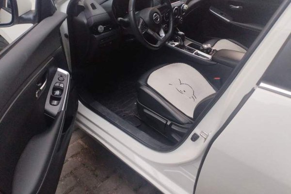 Nissan Sylphy 2022, 59700 км, за 9644 USD - фото 17