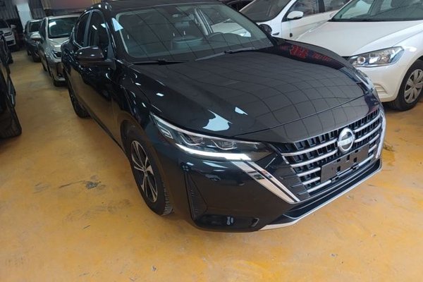 Nissan Sylphy 2023, 9000 км, за 13498 USD