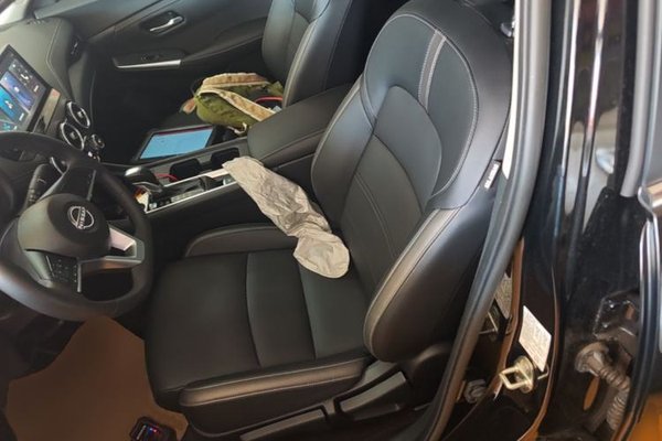 Nissan Sylphy 2023, 9000 км, за 13498 USD - фото 17