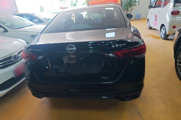 Nissan Sylphy 2023, 9000 км, за 13498 USD