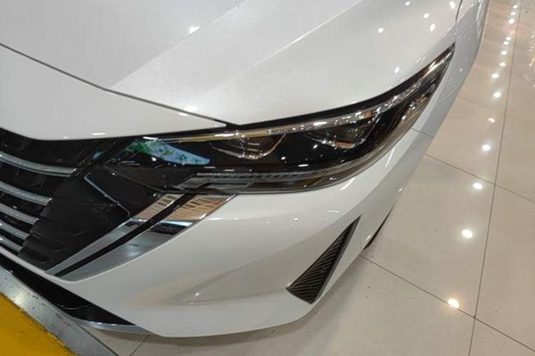 Nissan Sylphy 2023, 10100 км, за 13479 USD - фото 8