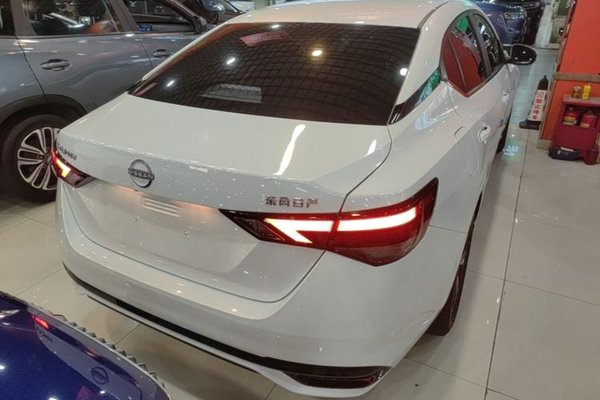 Nissan Sylphy 2023, 10100 км, за 13479 USD - фото 6