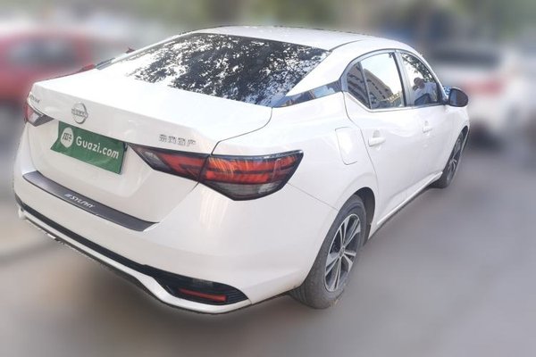 Nissan Sylphy 2023, 59200 км, за 11533 USD