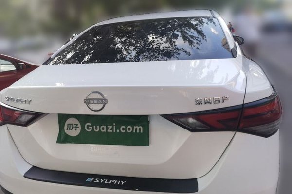 Nissan Sylphy 2023, 59200 км, за 11533 USD