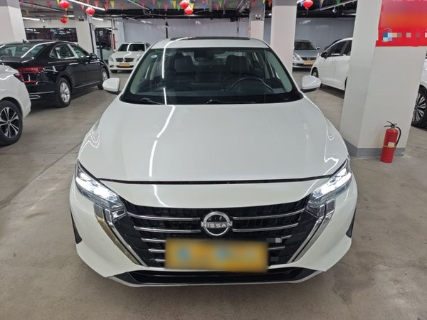 Nissan Sylphy 2023, 76600 км, за 11941 USD