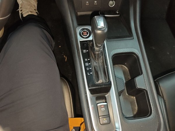 Nissan Sylphy 2023, 76600 км, за 11941 USD - фото 17