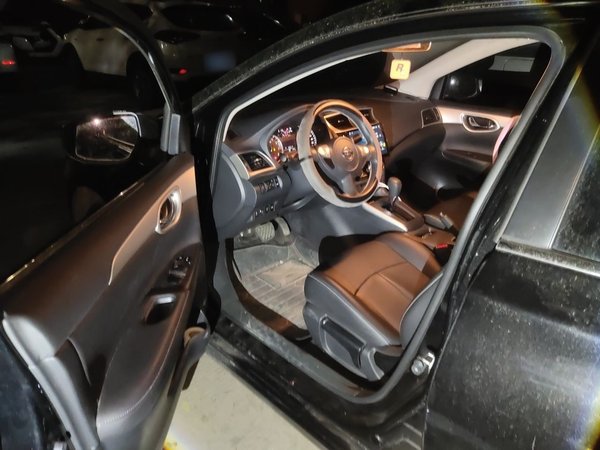 Nissan Sylphy 2024, 9500 км, за 7908 USD - фото 17