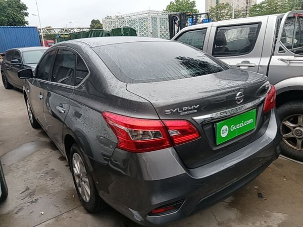 Nissan Sylphy 2024, 30000 км, за 9994 USD