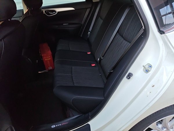 Nissan Sylphy 2024, 3100 км, за 8976 USD - фото 18