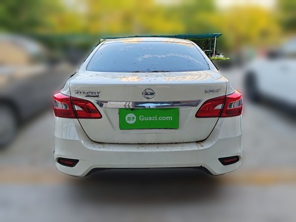 Nissan Sylphy 2024, 3100 км, за 8976 USD