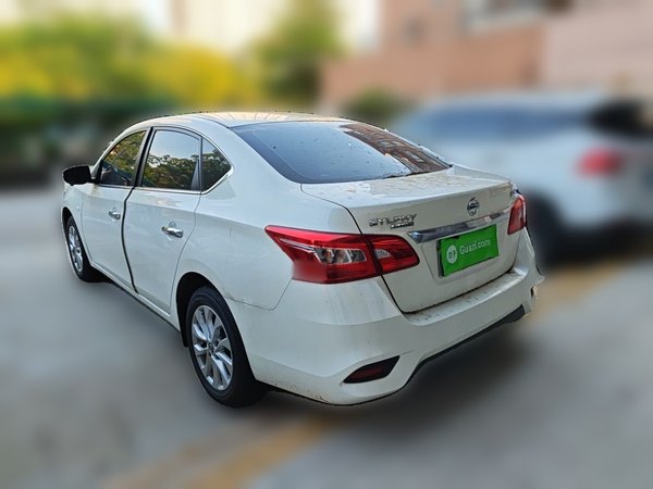 Nissan Sylphy 2024, 3100 км, за 8976 USD