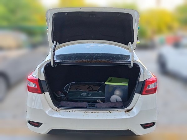 Nissan Sylphy 2024, 3100 км, за 8976 USD - фото 20