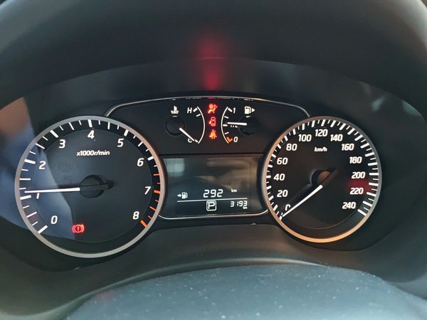 Nissan Sylphy 2024, 3100 км, за 8976 USD - фото 12