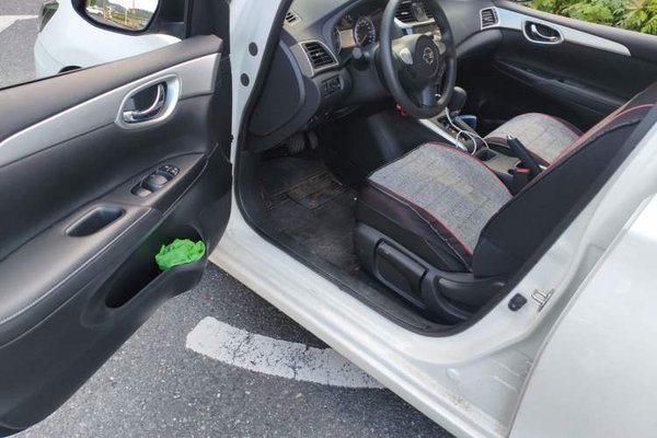 Nissan Sylphy 2024, 9300 км, за 8683 USD - фото 16