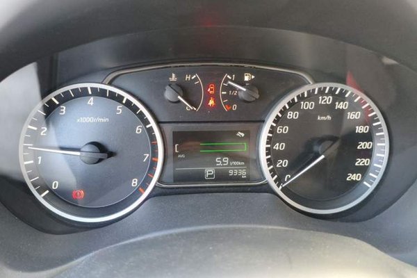 Nissan Sylphy 2024, 9300 км, за 8683 USD - фото 12