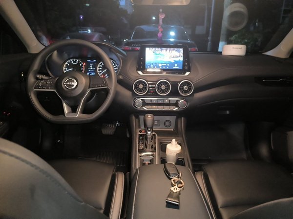 Nissan Sylphy 2025, 11700 км, за 11347 USD - фото 10