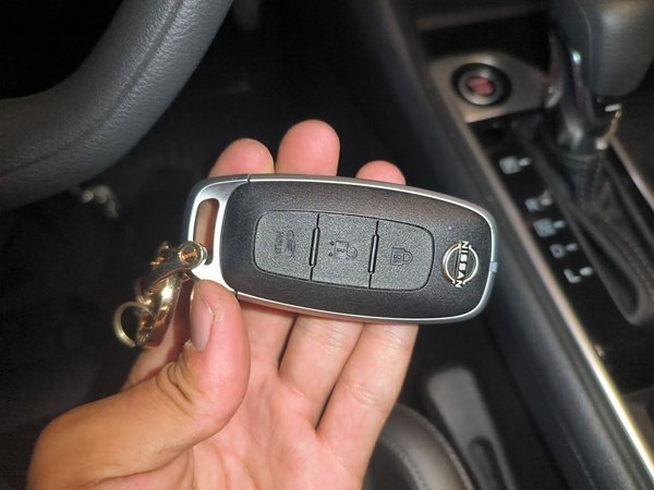 Nissan Sylphy 2025, 11700 км, за 11347 USD - фото 9