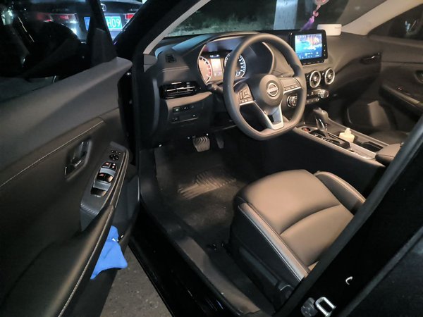 Nissan Sylphy 2025, 11700 км, за 11347 USD - фото 17