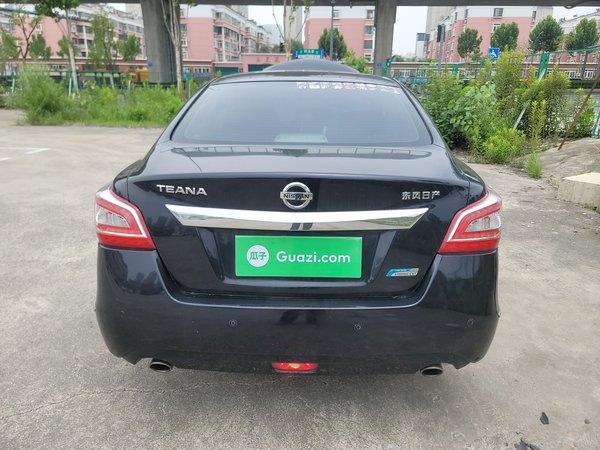 Nissan Teana 2013, 136700 км, за 5573 USD