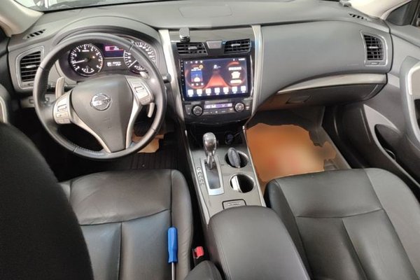 Nissan Teana 2013, 83400 км, за 9522 USD - фото 12