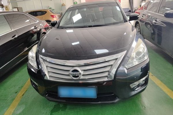 Nissan Teana 2013, 83400 км, за 9522 USD