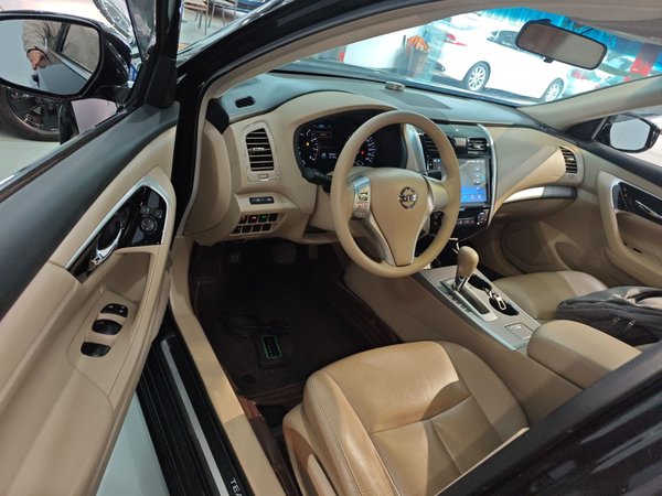 Nissan Teana 2016, 78900 км, за 10972 USD - фото 16
