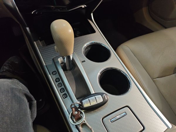 Nissan Teana 2016, 78900 км, за 10972 USD - фото 12