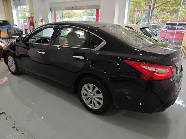 Nissan Teana 2016, 78900 км, за 10972 USD - фото 7