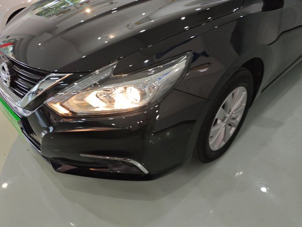 Nissan Teana 2016, 78900 км, за 10972 USD - фото 9