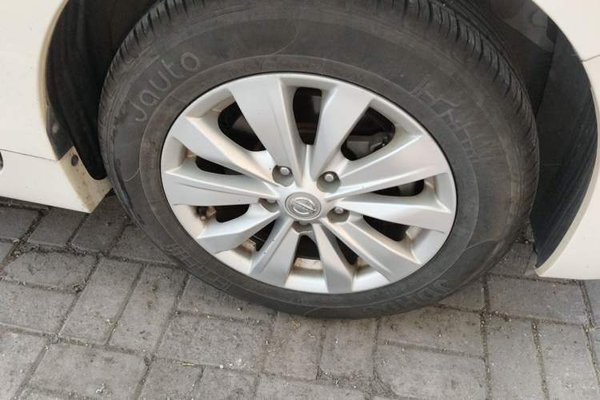 Nissan Teana 2016, 156400 км, за 7533 USD