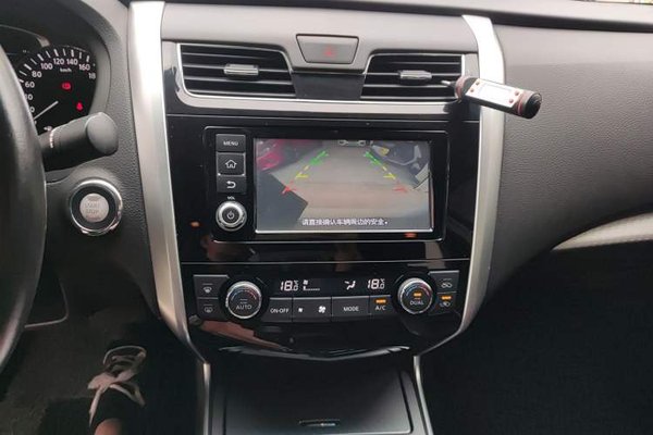 Nissan Teana 2016, 61200 км, за 11134 USD - фото 26
