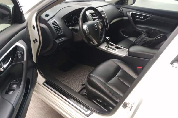 Nissan Teana 2016, 61200 км, за 11134 USD - фото 29