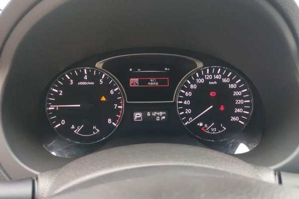 Nissan Teana 2016, 61200 км, за 11134 USD - фото 25