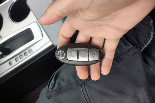 Nissan Teana 2016, 61200 км, за 11134 USD - фото 16