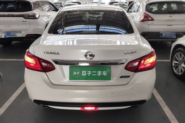 Nissan Teana 2018, 82800 км, за 9438 USD